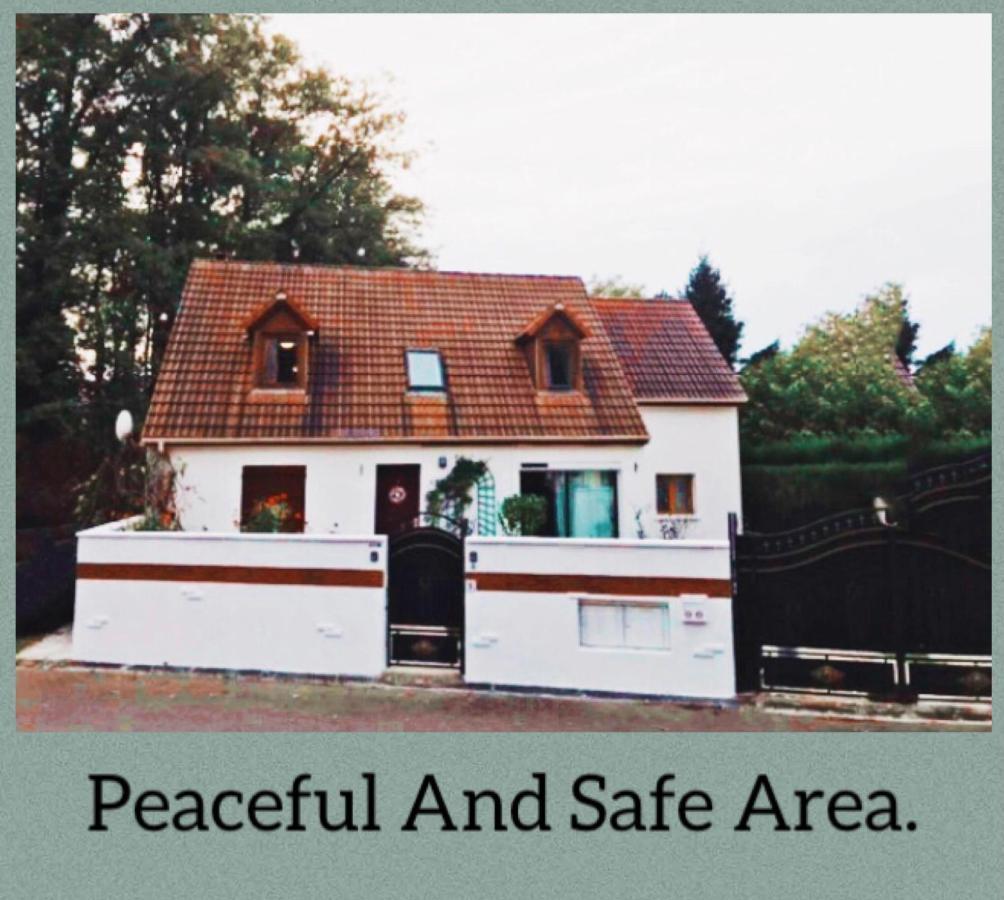 Jetset Parisian Holiday home Cesson